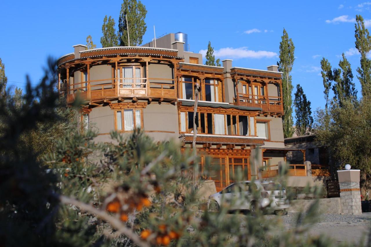 ホテル Dakpa House Ladakh Ranbirpura エクステリア 写真