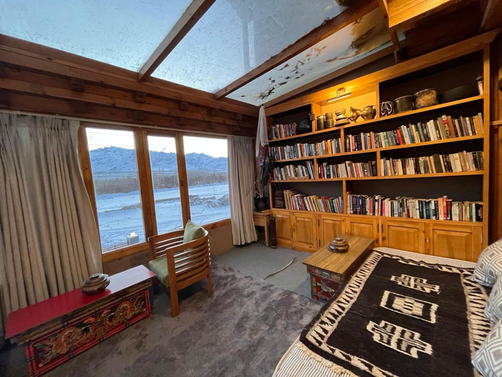 ホテル Dakpa House Ladakh Ranbirpura エクステリア 写真